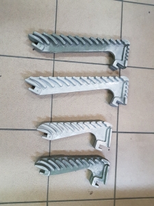 53. Air-cooled grate bars for use in biomass furnaces with feed grate, 1.4777, GX130CrSi29, Roststbe, Roststab, barreaux mobiles